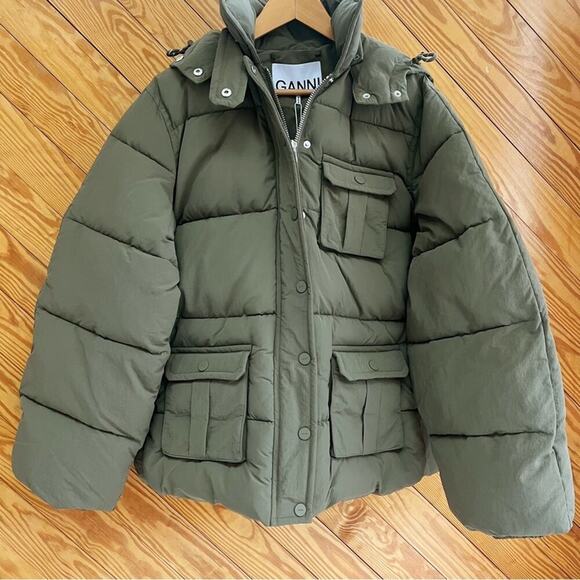 GANNI Heavy Tech Puffer Jacket in Kalamata Green - Picture 5 of 9